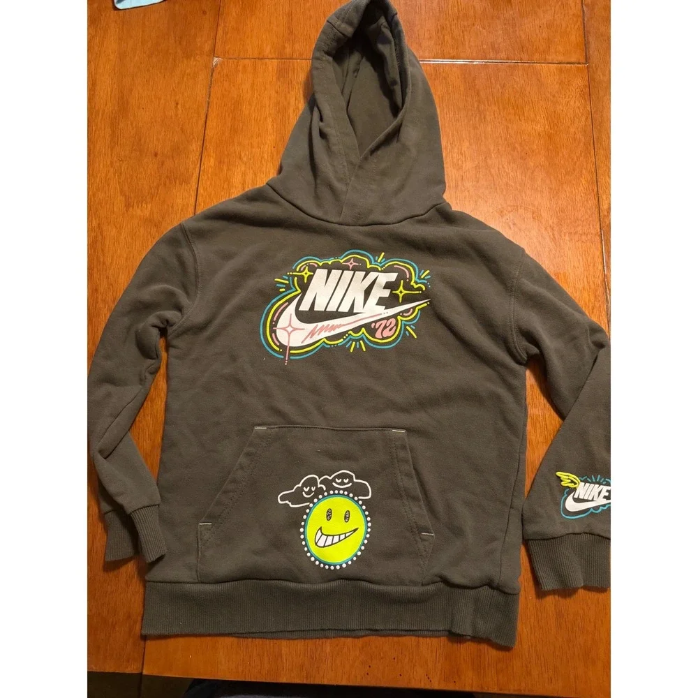 Nike Carhartt Boys Bundle Size 6 Hoodie Graphic T-Shirt Long Sleeve 3 Piece Lot